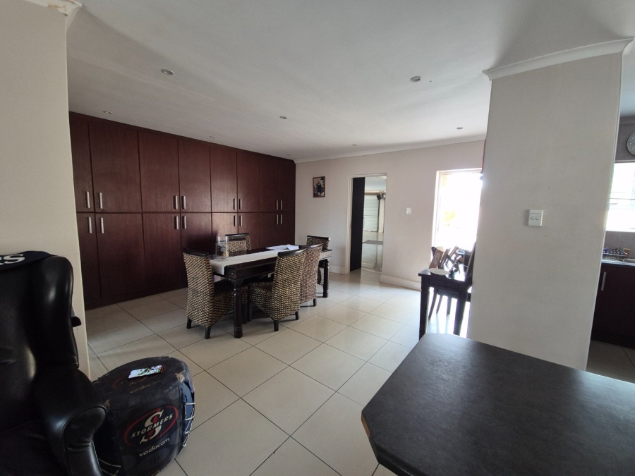 4 Bedroom Property for Sale in Bluewater Bay Eastern Cape